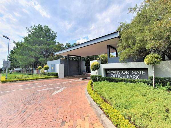 346 m² Commercial space