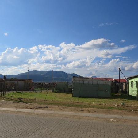 281 m² Land
