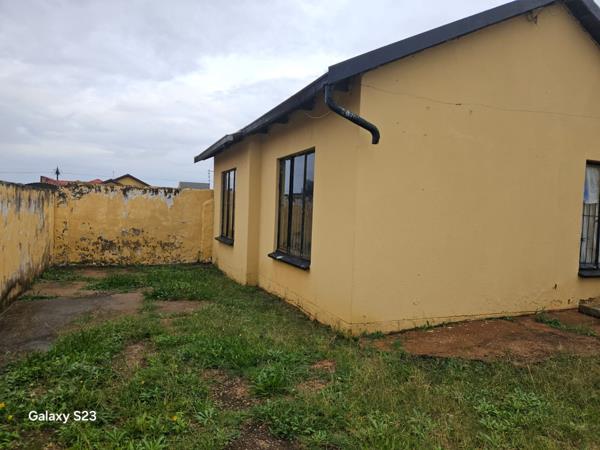 2 Bedroom House