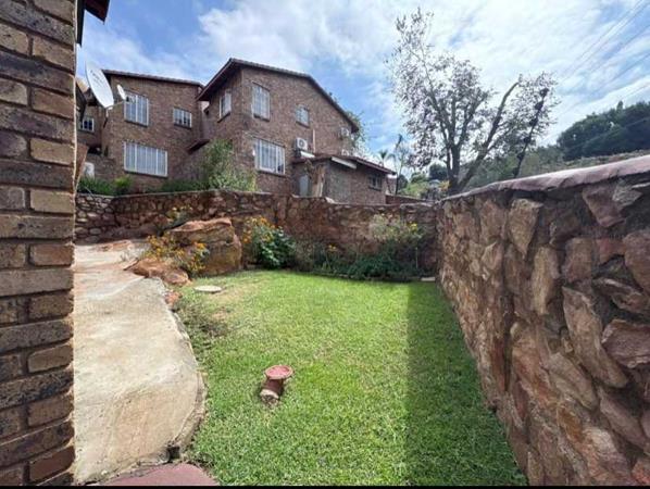2 Bedroom Townhouse