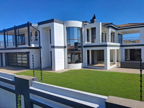 5 Bedroom House