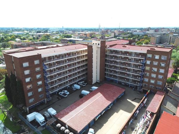 1 Bedroom Simplex