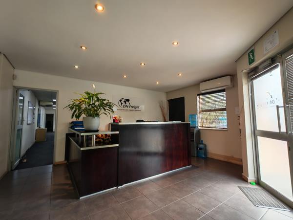 1 700 m² Industrial space