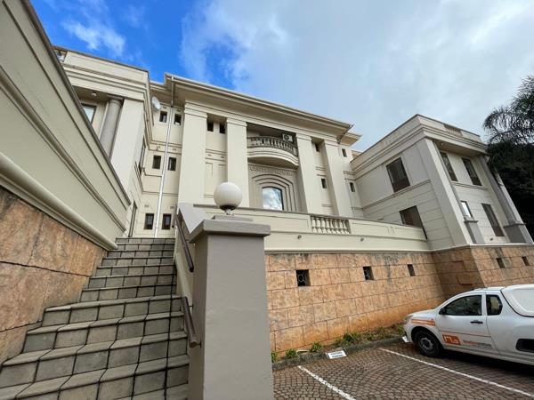 241 m² Commercial space