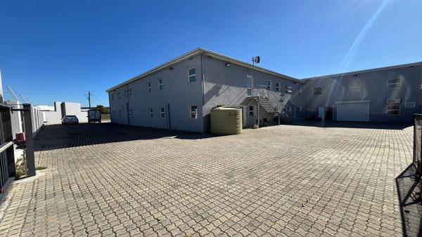 1 729 m² Industrial space