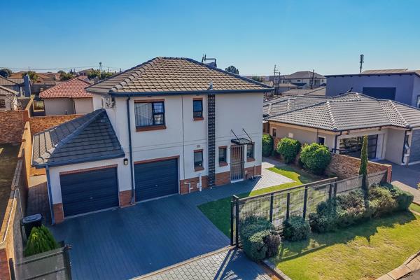 4 Bedroom House