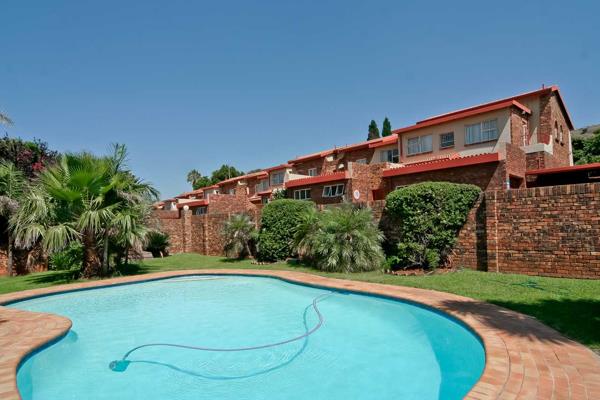 4 Bedroom Townhouse