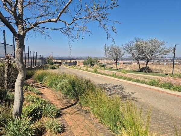 320 m² Land