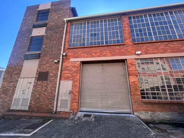 641 m² Industrial space