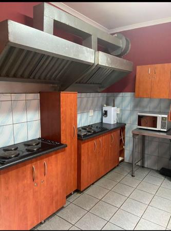 9 Bedroom Apartment