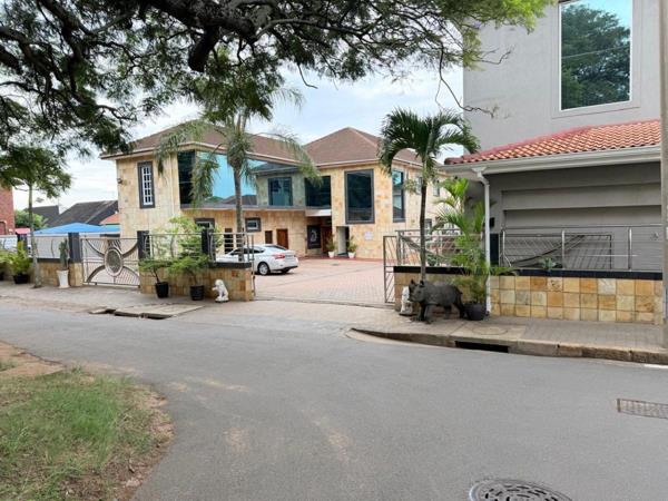 2 394 m² Hotel