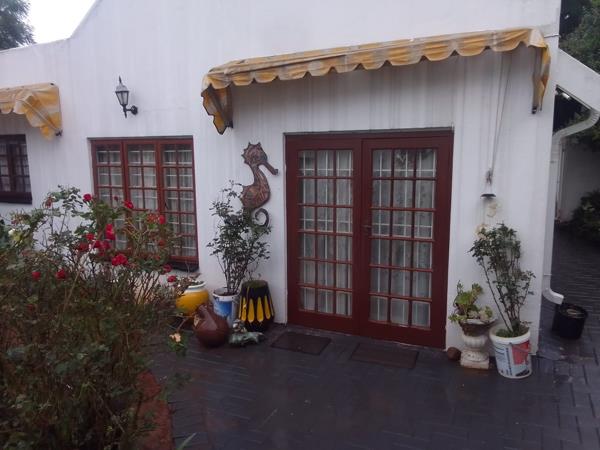 1 Bedroom Garden Cottage