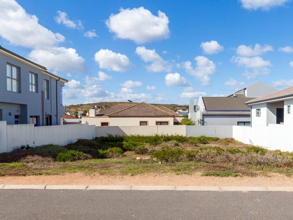 354 m² Land