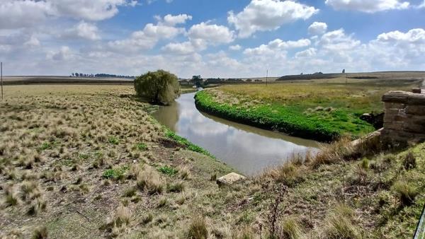 515 ha Farm