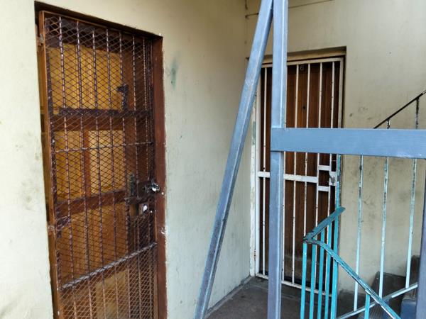 1 Bedroom House