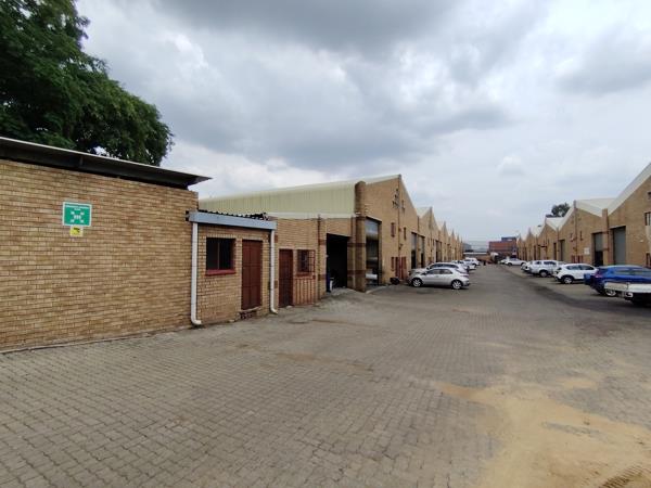 4 900 m² Industrial space