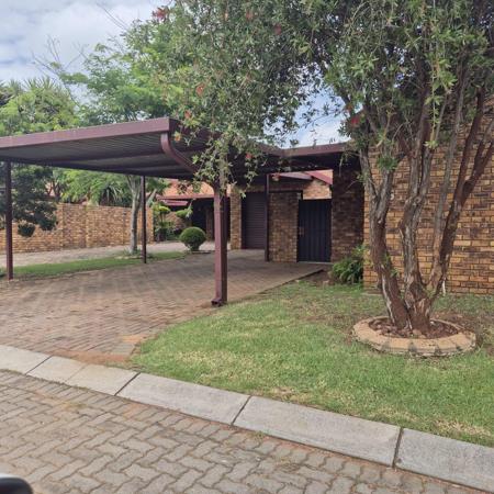 2 Bedroom Townhouse