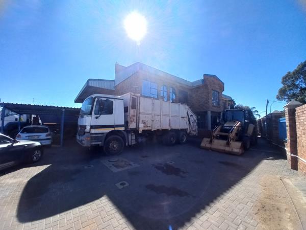 1 900 m² Industrial space