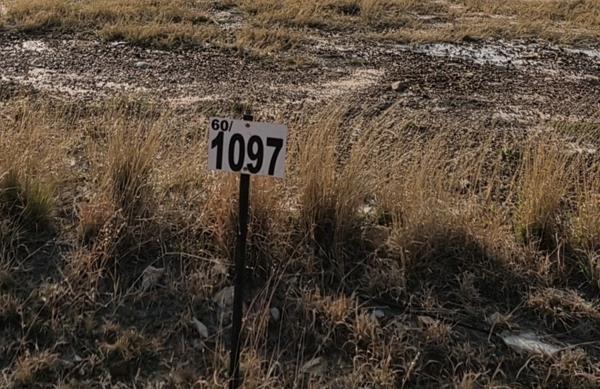 500 m² Land