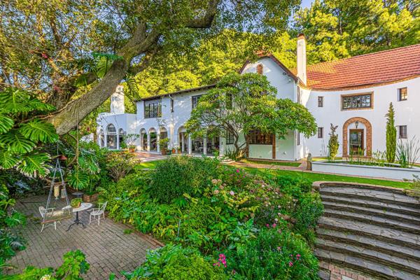5 Bedroom House