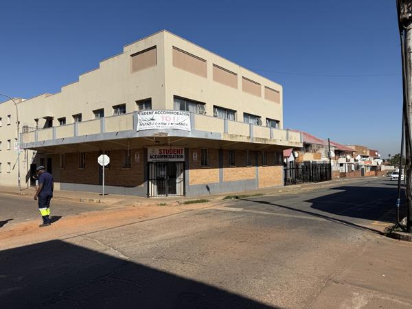 495 m² Commercial space