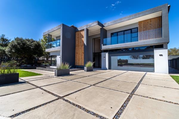 5 Bedroom House