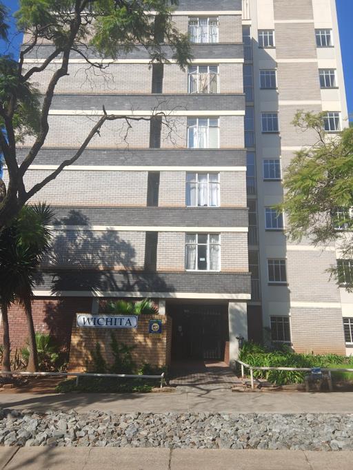 2.5 Bedroom Apartment
