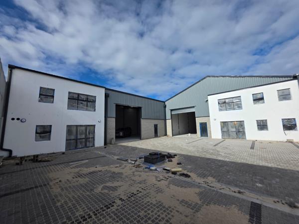 636 m² Industrial space