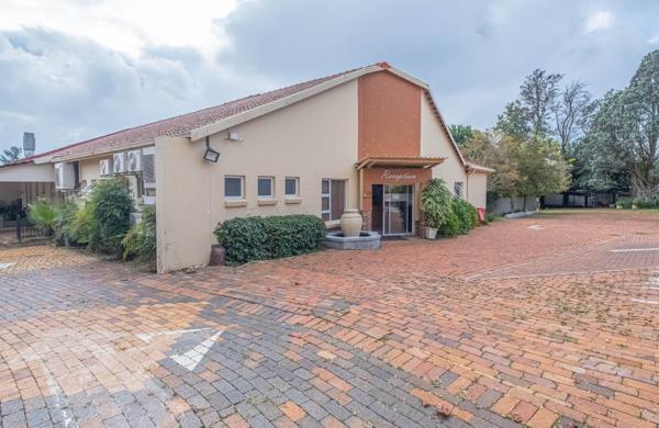 24 Bedroom, Bed and Breakfast