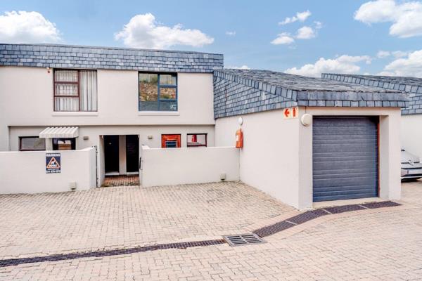 2 Bedroom Townhouse