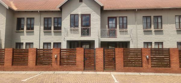 3 Bedroom Townhouse