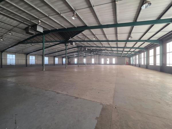 2 606 m² Industrial space