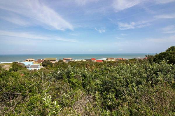 933 m² Land