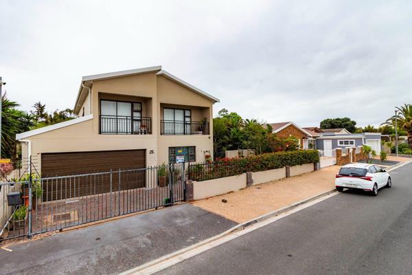 6 Bedroom House