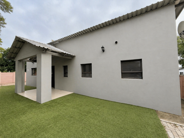 5 Bedroom House