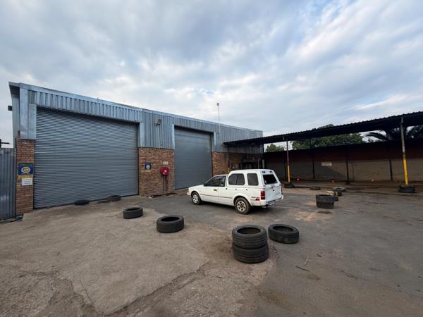 1 380 m² Commercial space