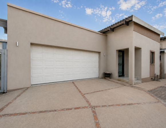 4 Bedroom House