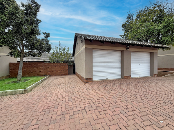 3 Bedroom Townhouse