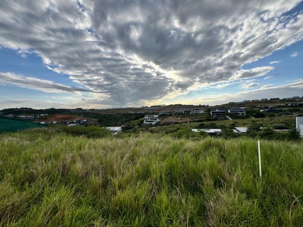 1 747 m² Land