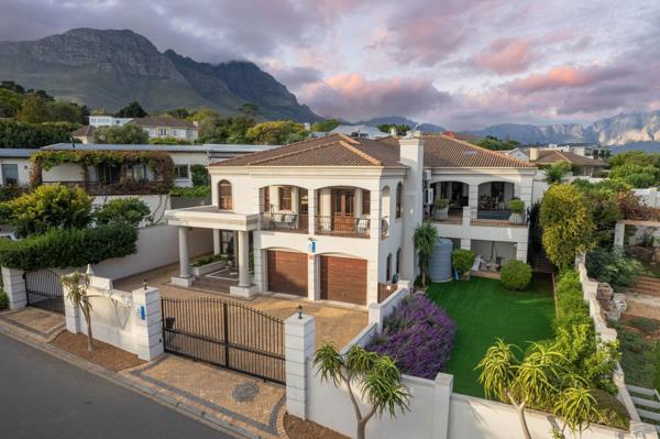 5 Bedroom House