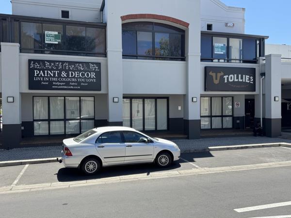 193 m² Retail Space