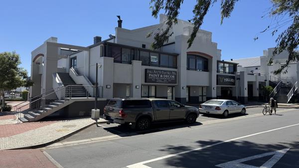 193 m² Retail Space