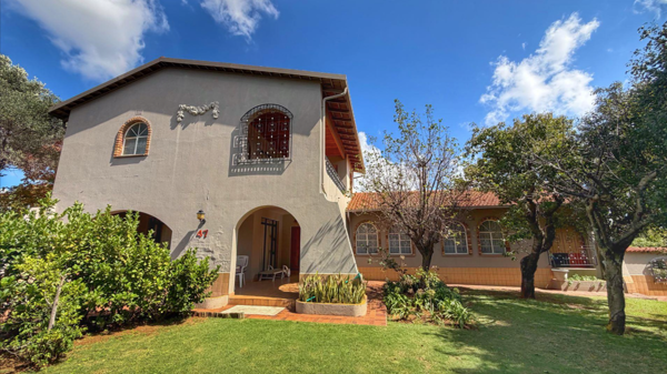 5 Bedroom House