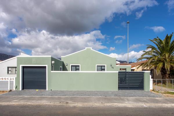 7 Bedroom House