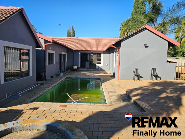 5 Bedroom House