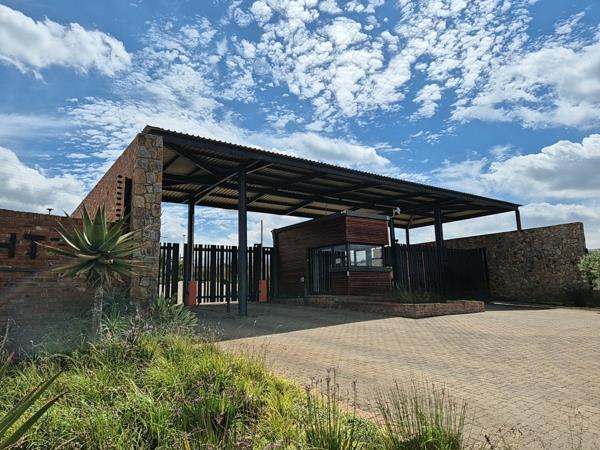 310 m² Land