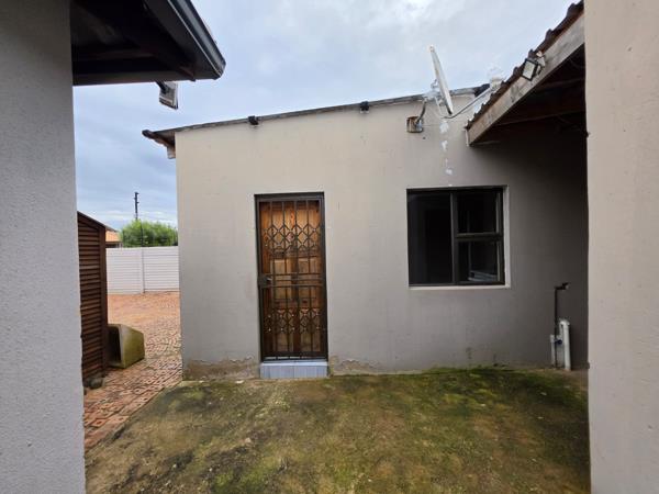1 Bedroom Garden Cottage