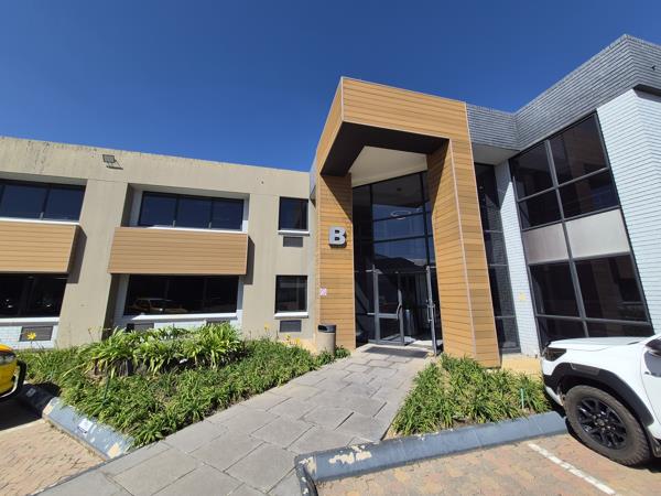 763 m² Commercial space