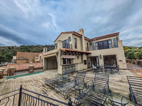 5 Bedroom House