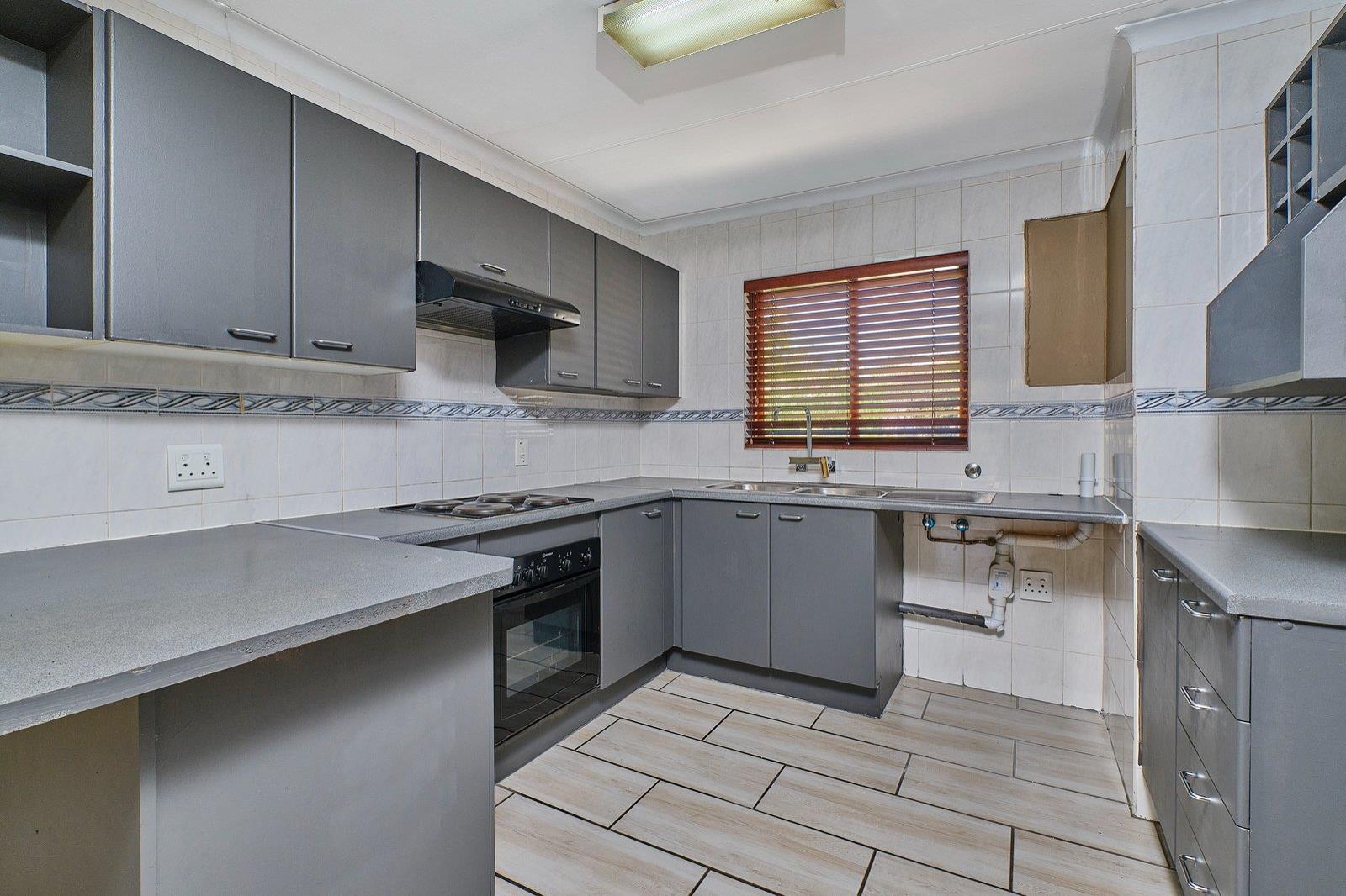 3 Bedroom Apartment in Robindale